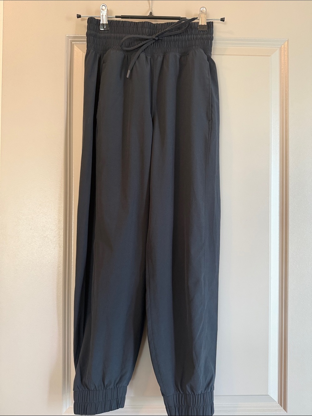 Abercrombie YPB MotionTEK Joggers – Black – XXS Short